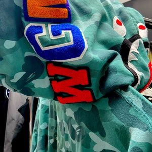 BAPE HOODIE SWEATSHIRT size 3XL